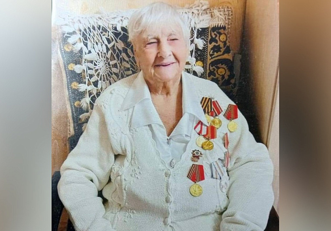 Губернатор Кубани поздравил со 100-летним юбилеем ветерана ВОВ из Краснодара