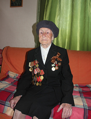 Камышан(дев.фамилия Борисова) Александра Трофимовна