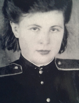 Николаева (Столпакова) Нина Ивановна