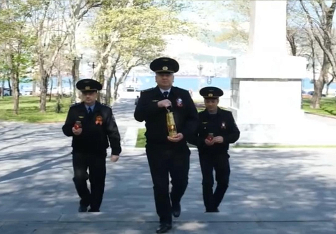 «Огонь Победы» встретили в Новороссийске