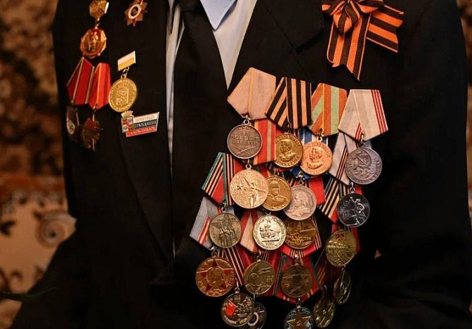 Более 300 ветеранов ВОВ получили выплаты к 80-летию Победы в Краснодаре